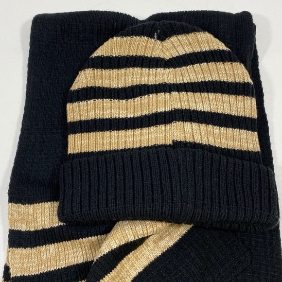 Coldweather Scarf and Matching beanie - Picture 2 of 3